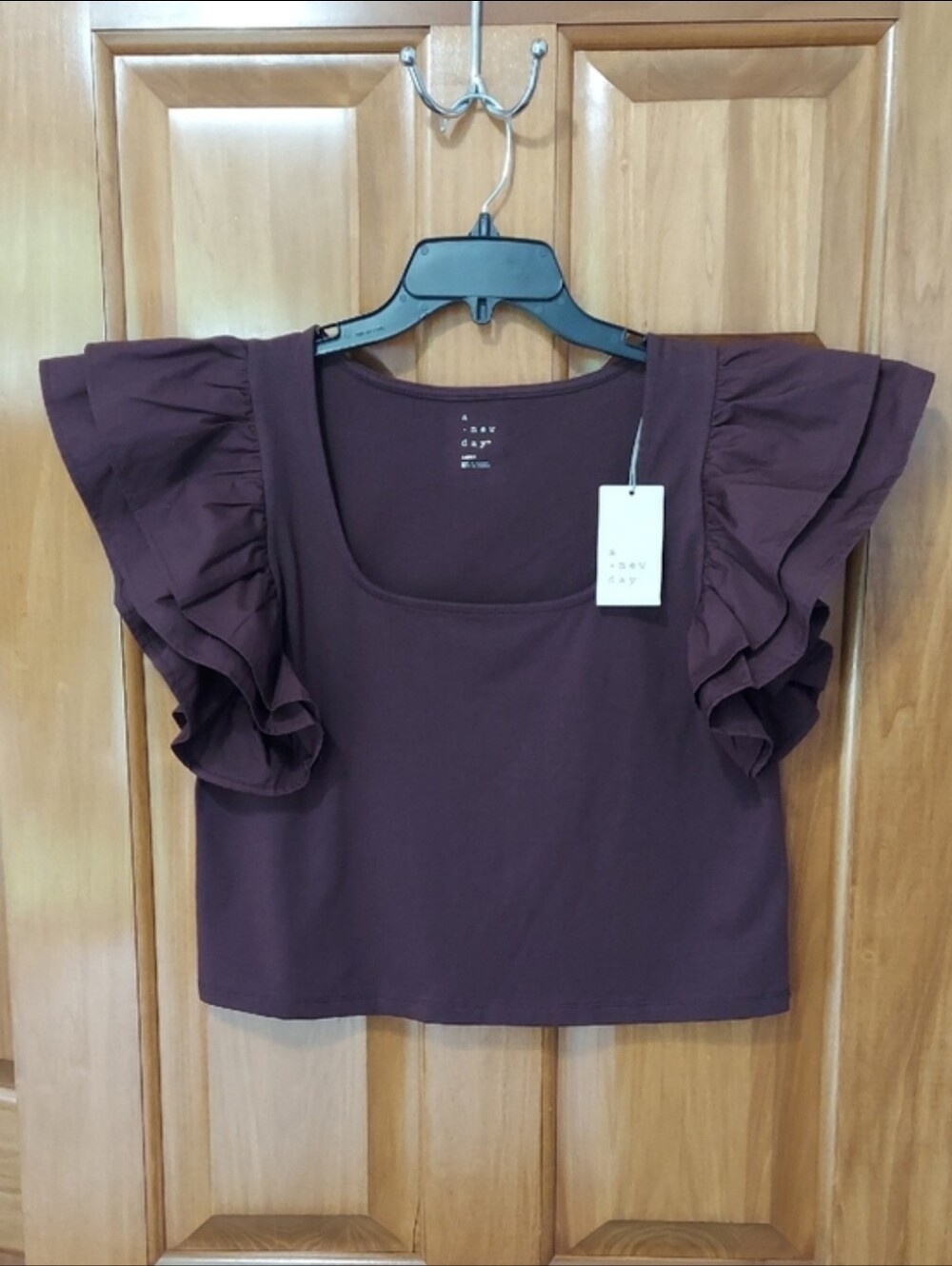 🆕 A New Day Soft Tee Ruffle Sleeves, Chocolate Brown Top, Size Medium, NEW